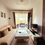 Appartement Chartrons Centre - Cosy Avec Grande Terrasse & Parking Prive *